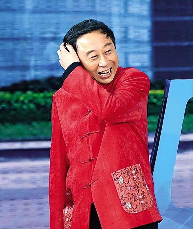 从相声奇才到“阶下囚”,当红时抛下冯巩移居海外后,刘伟怎样了