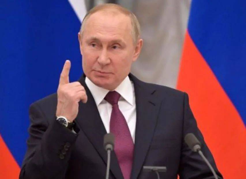 狂轰滥炸5小时,基辅传出巨大爆炸声!普京用行动警告北约:不退