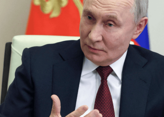 普京高调宣布出席,特朗普也想来华,中美俄三国有大事发生?关键时刻,普京身边人表态了