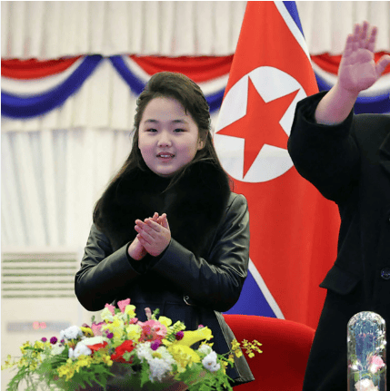 金正恩女儿首登国际舞台,引爆接班传闻!英国首相被架空,工党内斗成全武行…