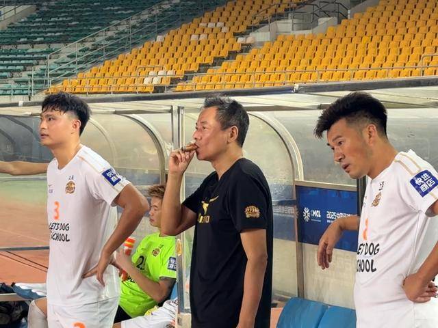 中冠总决赛落幕,唯一主角朱骏平静迎接升级,明年他会在职业联赛出场比赛吗?