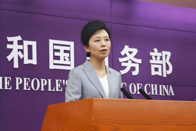 出尔反尔！刚签415亿大单，英国转头封杀中国产品，中方强硬表态