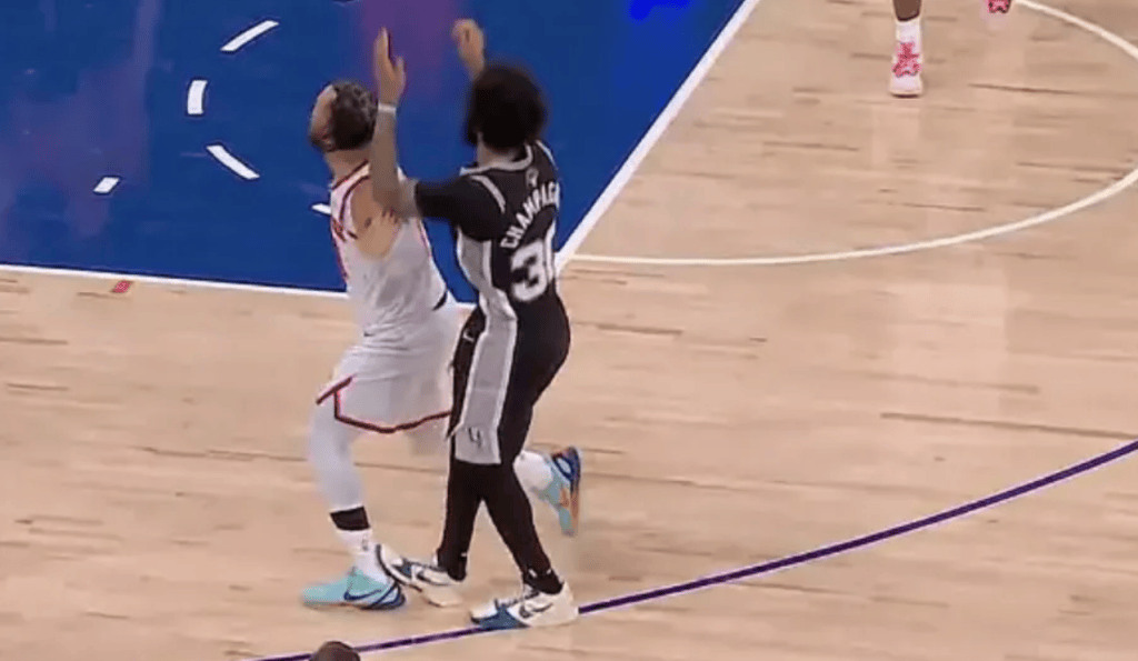 NBA｜赛后抱怨裁判不公，布朗教练：这种尺度会影响胜负